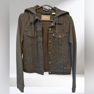 Levi's original Trucker jacket women’s size M black